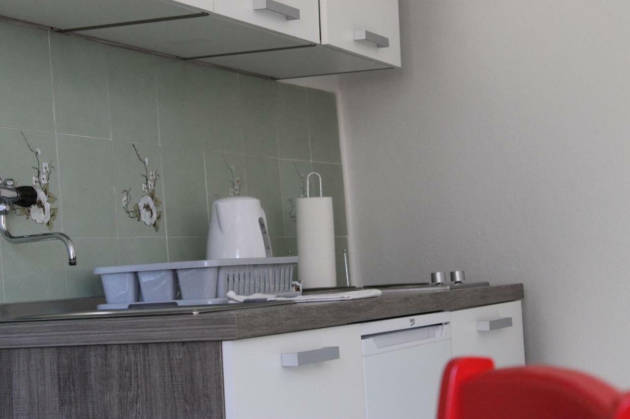 Illy City Centre Apartment シベニク エクステリア 写真